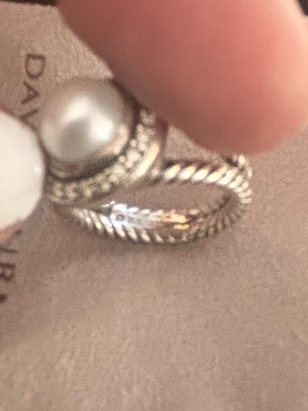David Yurman Silver Cable Ring - Pearl and Diamond Halo - Albion collection - Picture 9 of 11